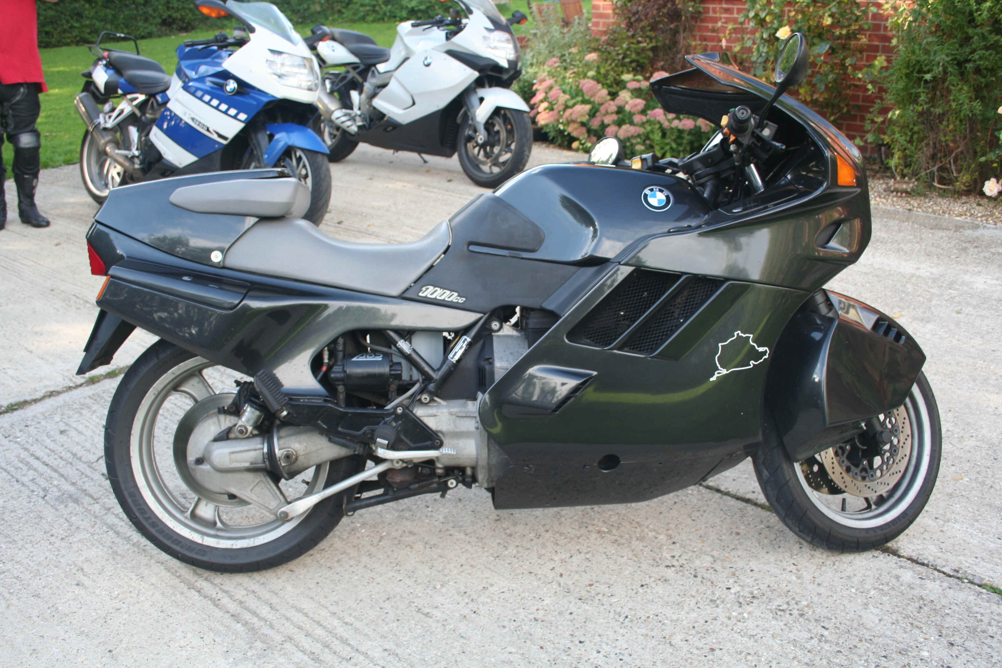 IMG_3186.JPG (3332669 bytes)