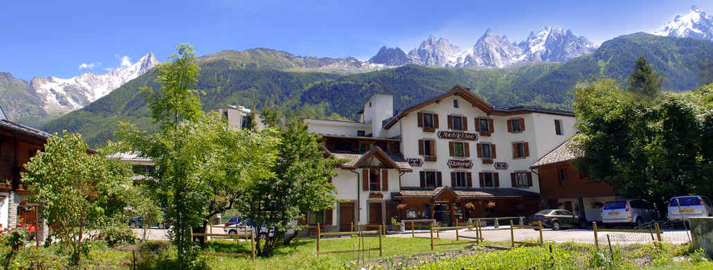 hotel_arve-accueil1.jpg (121150 bytes)